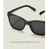 image:imageQUAY After Party Sunglasses for Women Oversized Square Sunglasses with UVProtected Lenses and Protective CaseBlackBlack